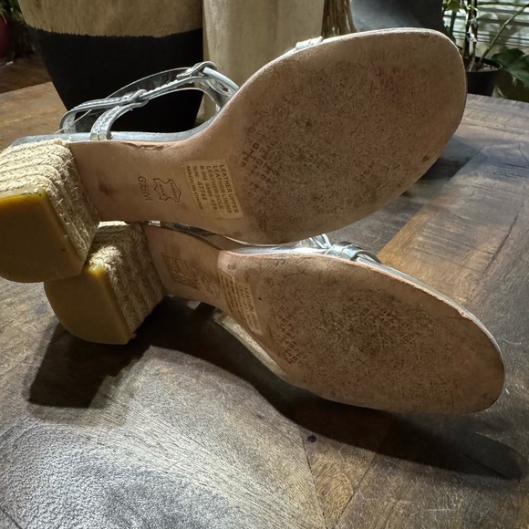 EUC Tory Burch Miller Wedge Sandals Size 6.5 M SILVER - Picture 8 of 8